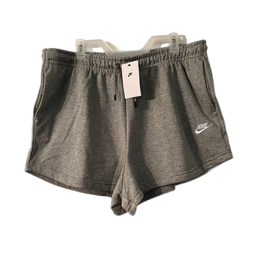 NWT Plus size Nike Shorts 1x